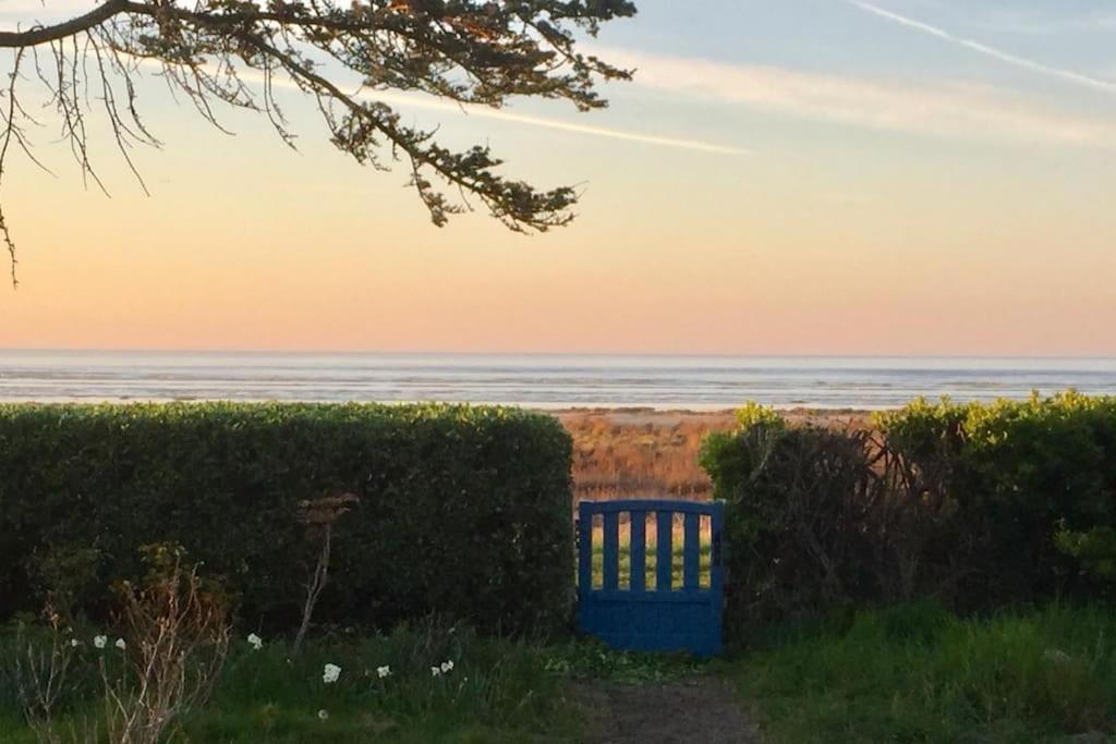 Vue Mer Pour Une Escale En Baie Du Mt-St-Michel Cherrueix エクステリア 写真